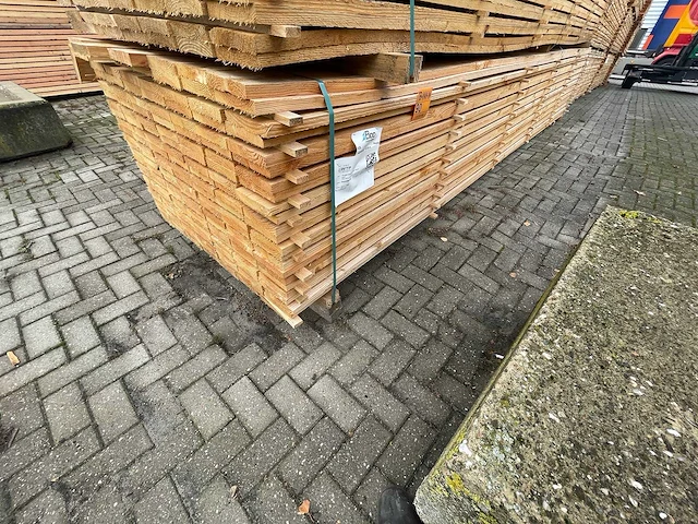 Douglas planken fijnbezaagd 5000x150x25mm (168x) - afbeelding 4 van  4