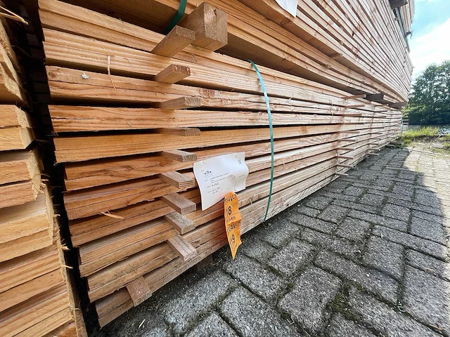 Douglas planken fijnbezaagd 5000x200x22mm (54x) - afbeelding 4 van  4