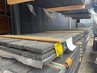 Douglas planken fijnbezaagd zwart gecoat 4500x200x24mm (15x) - afbeelding 2 van  3