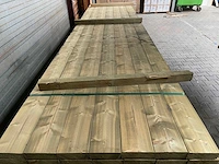 Douglas planken geschaafd 3900-4200x150x47mm (83x) - afbeelding 1 van  3