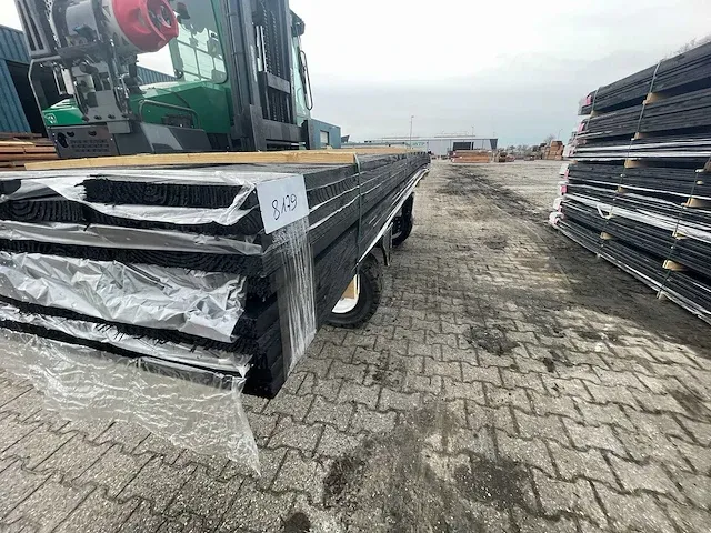 Douglas planken zwart gecoat 24x200mm, lengte 500cm (50x) - afbeelding 2 van  3