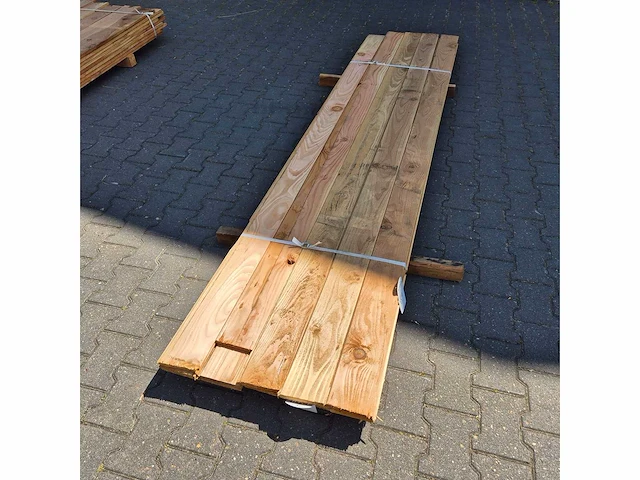 Douglas rabatdelen (3000-3100x140x18mm) (15x) - afbeelding 1 van  4
