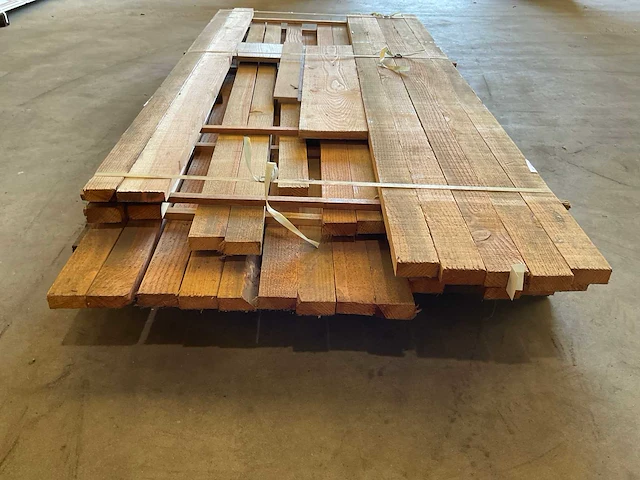 Douglas regels 30x70 mm - afbeelding 2 van  5