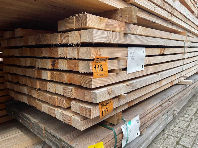 Douglas regels fijnbezaagd 3000x75x50mm (52x) - afbeelding 4 van  4