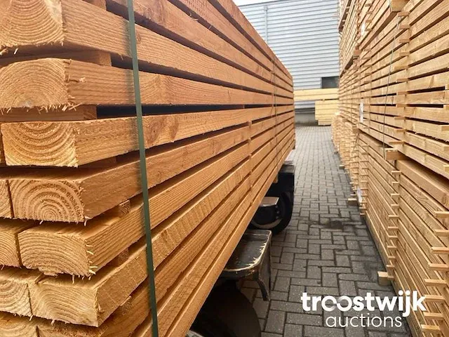 Douglas regels fijnbezaagd 45x75mm, lengte 300cm - afbeelding 2 van  3