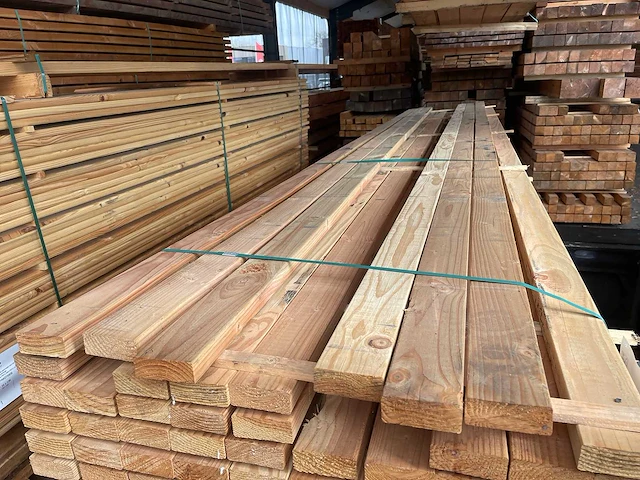 Douglas regels geschaafd 38x89mm, lengte 500cm (58x) - afbeelding 1 van  3