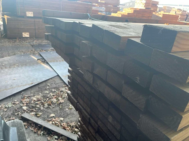 Douglas regels geschaafd 5000x90x45mm (50x) - afbeelding 3 van  3