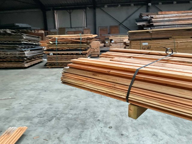 Douglas rombus profiel plank 400x14,5x2,8 cm (26x) - afbeelding 8 van  16