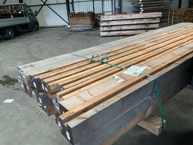 Douglas sponning 300x9,5x9,5 cm (33x) - afbeelding 3 van  7