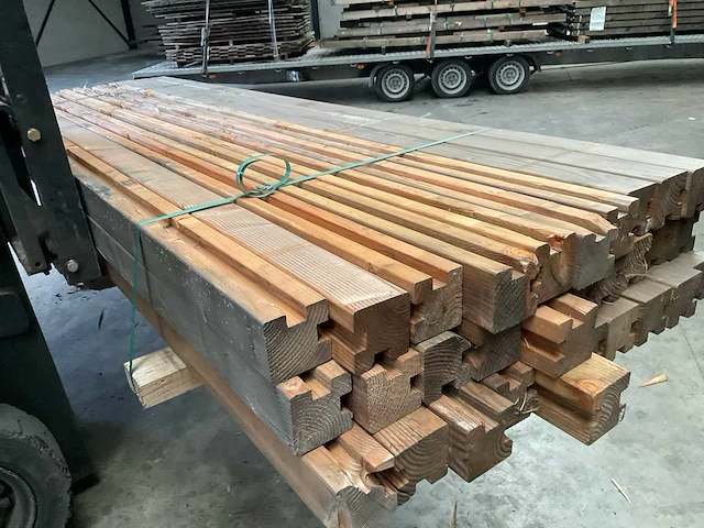 Douglas sponning 300x9,5x9,5 cm (33x) - afbeelding 7 van  7
