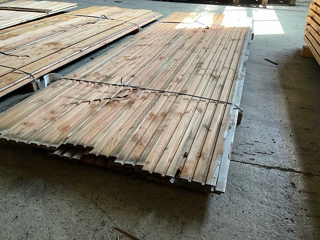 Douglas triple profiel geschaafd 300x14x1,6 cm (16x) - afbeelding 2 van  4