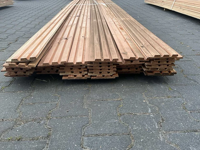 Douglas triple rhombus (4000x143x18mm) (32x) - afbeelding 3 van  5