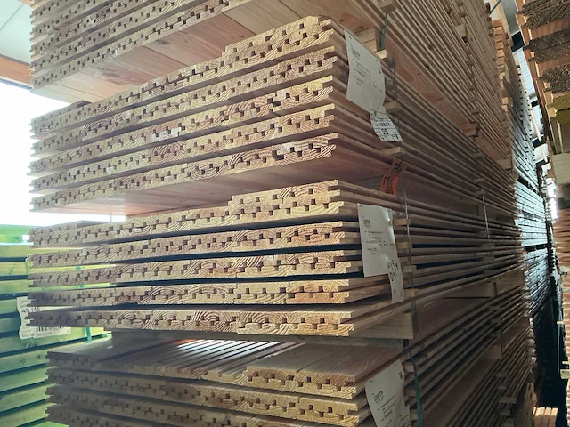 Douglas tripple, design, deens profiel 22x142mm, lengte 300cm (168x) - afbeelding 2 van  2
