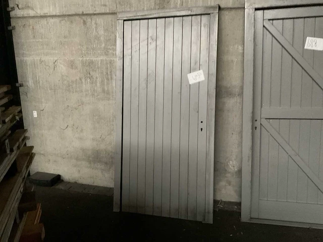 Douglas tuindeur in kozijn grijs 215x110 cm - afbeelding 1 van  2