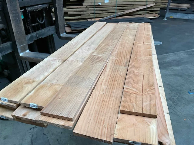 Douglas tuinplank 180x14x1,5 cm (32x) - afbeelding 9 van  11