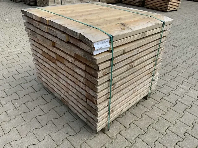 Douglas tuinplank 45x145x1000mm (112x) - afbeelding 1 van  4