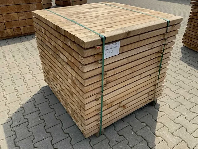 Douglas tuinplank 45x70x1000mm (256x) - afbeelding 1 van  4