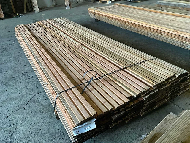 Douglas tuinplank triple profiel 300x14,5x1,8 cm (77x) - afbeelding 5 van  5