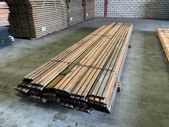 Douglas tuinplank triple profiel 400x14,5x2,2 cm (41x) - afbeelding 5 van  5