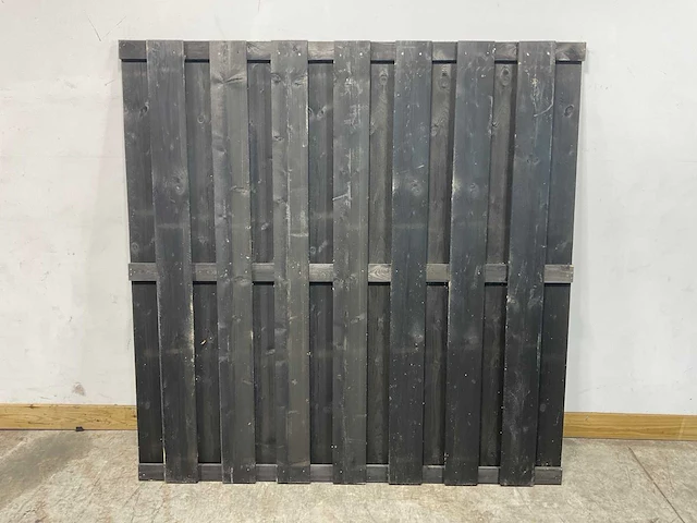 Douglas tuinscherm 180x180cm - afbeelding 1 van  4