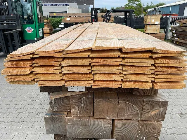 Douglas veer en groef 18x135mm, lengte 400cm (60x) - afbeelding 3 van  3