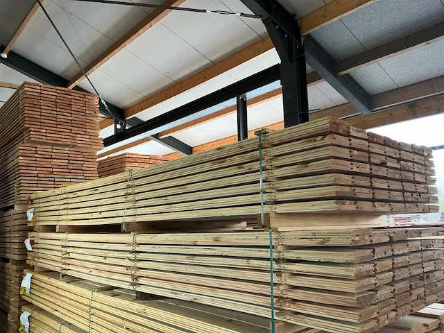 Douglas veer en groef 18x145mm, lengte 400cm (100x) - afbeelding 4 van  4