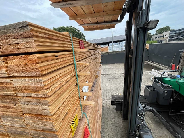 Douglas veer en groef 3000x190x18mm (179x) - afbeelding 3 van  3