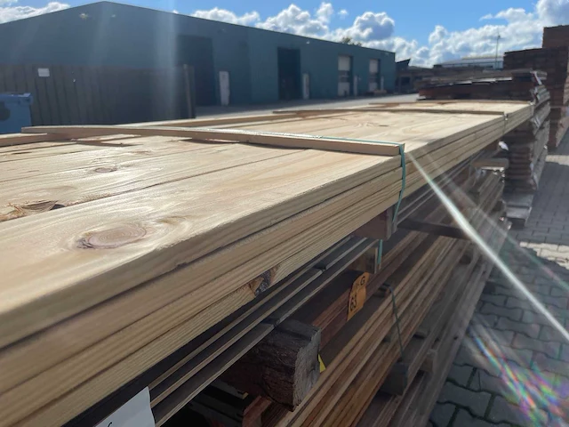 Douglas veer en groef 4000x150x18mm (25x) - afbeelding 2 van  3