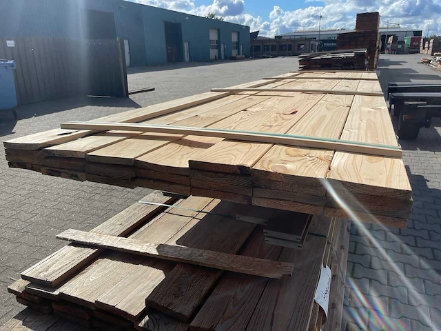 Douglas veer en groef 4000x150x18mm (25x) - afbeelding 3 van  3