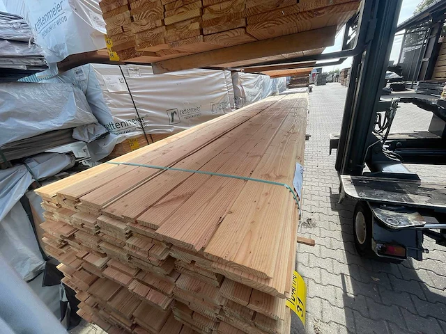 Douglas veer en groef 5000x145x18mm (125x) - afbeelding 1 van  3