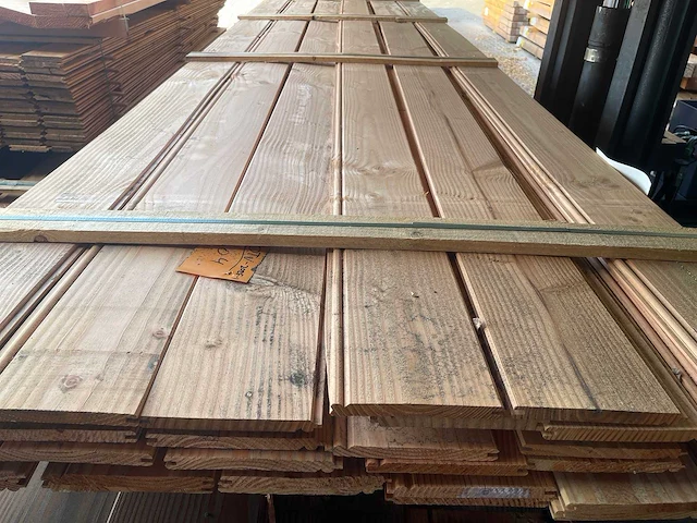 Douglas veer en groef met kraal 5000x170x18mm (33x) - afbeelding 1 van  2