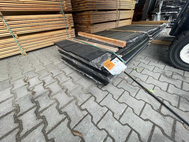 Douglas veer en groef zwart gecoat 4000x190x18mm (50x) - afbeelding 2 van  3