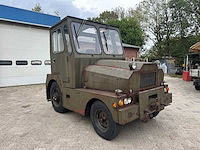 Douglas vliegtuigtrekker – militair legervoertuig t-62-dxl - afbeelding 12 van  14