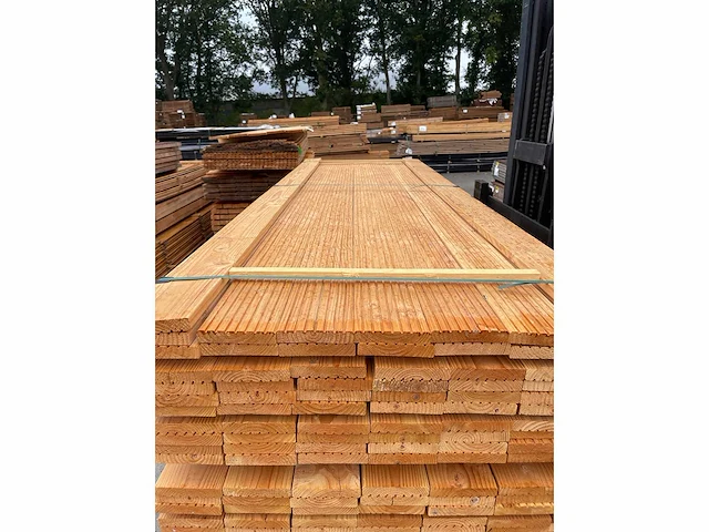 Douglas vlonderplanken 28x145, lengte 400cm (100x) - afbeelding 1 van  3