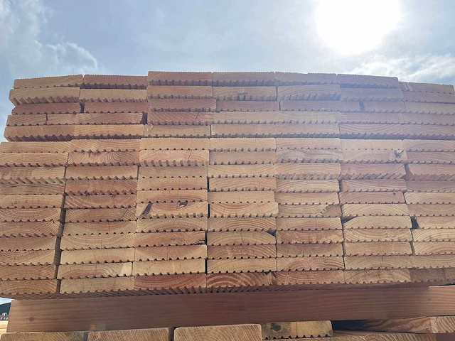 Douglas vlonderplanken 3000x145x28mm (112x) - afbeelding 3 van  3