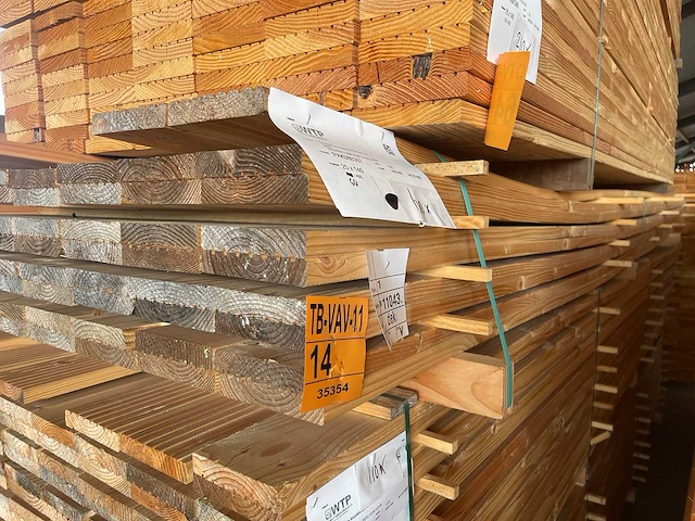 Douglas vlonderplanken 4000x140x25mm (60x) - afbeelding 4 van  4