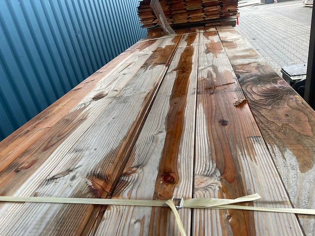 Douglas wisselsponning/halfhoutsrabat 3000x190x18mm (71x) - afbeelding 1 van  3