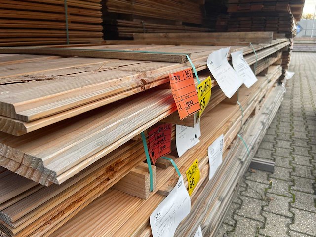 Douglas wisselsponning/halfhoutsrabat 4000x190x18mm (22x) - afbeelding 2 van  3