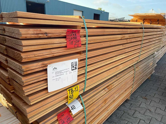 Douglas wisselsponning/hlafhoutsrabat 3000x190x18mm (118x) - afbeelding 2 van  3