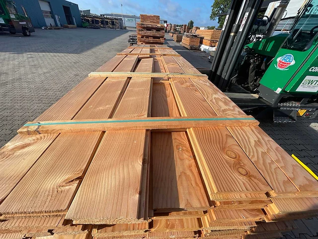 Douglas wisselsponning/hlafhoutsrabat 5000x190x18mm (118x) - afbeelding 1 van  3