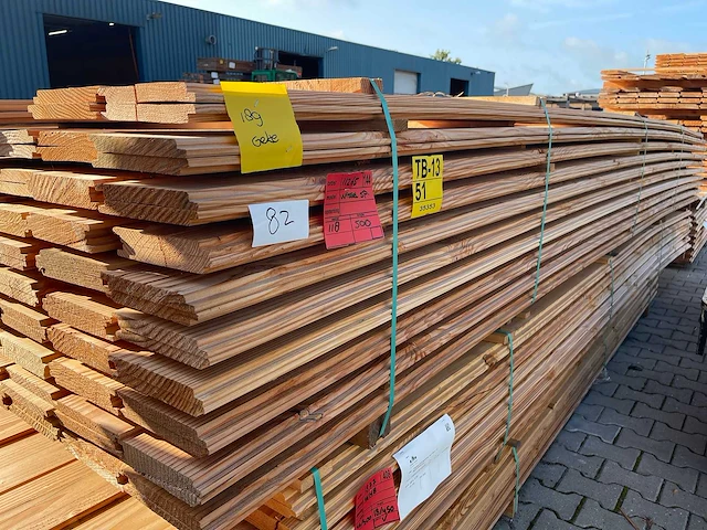 Douglas wisselsponning/hlafhoutsrabat 5000x190x18mm (118x) - afbeelding 3 van  3