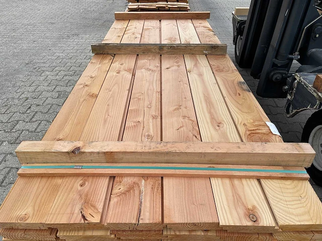 Douglas zweeds rabat 3000x171x26mm (120x) - afbeelding 1 van  3