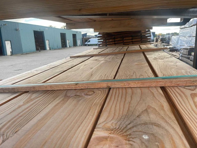 Douglas zweeds rabat 3000x190x12mm (108x) - afbeelding 1 van  3