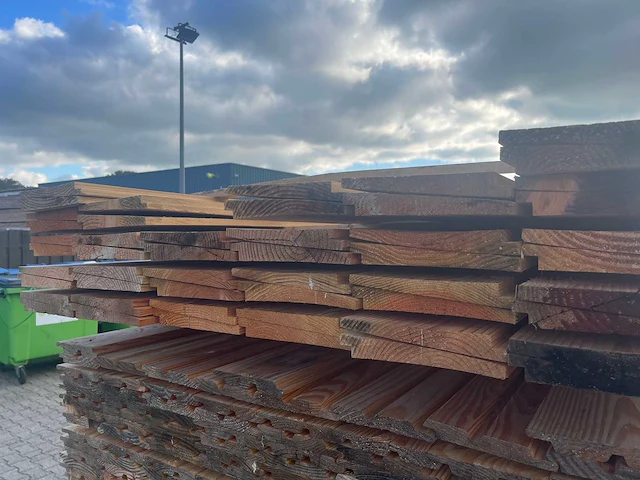 Douglas zweeds rabat 3000x190x12mm (50x) - afbeelding 3 van  3