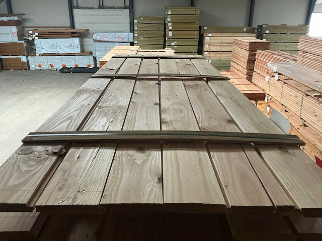 Douglas zweeds rabat 3000x190x23mm (12x) - afbeelding 1 van  3