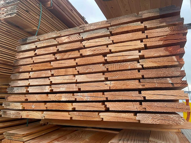 Douglas zweeds rabat 3000x190x26mm (132x) - afbeelding 3 van  3