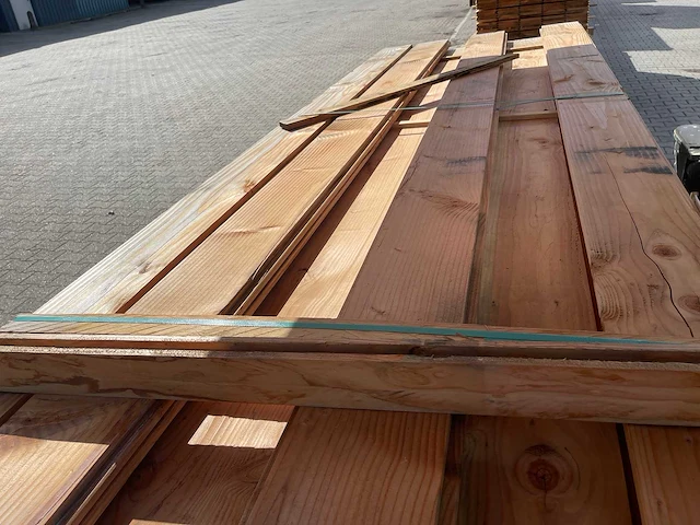 Douglas zweeds rabat 3000x190x26mm (44x) - afbeelding 1 van  3