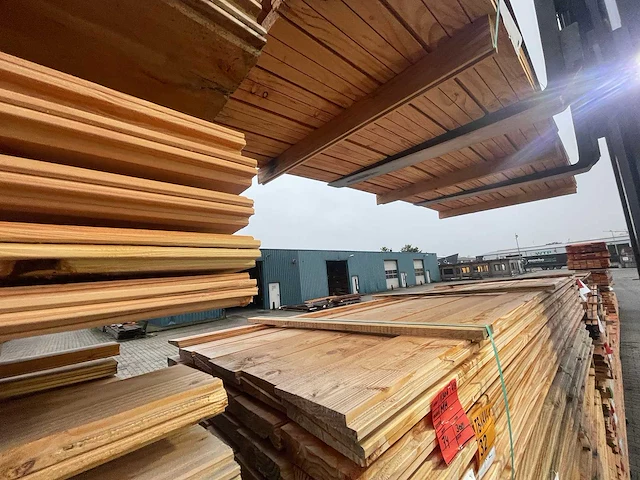 Douglas zweeds rabat 3000x190x26mm (74x) - afbeelding 1 van  3