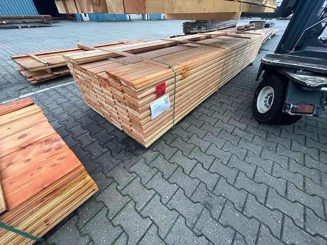 Douglas zweeds rabat 4000x148x27mm (148x) - afbeelding 3 van  3