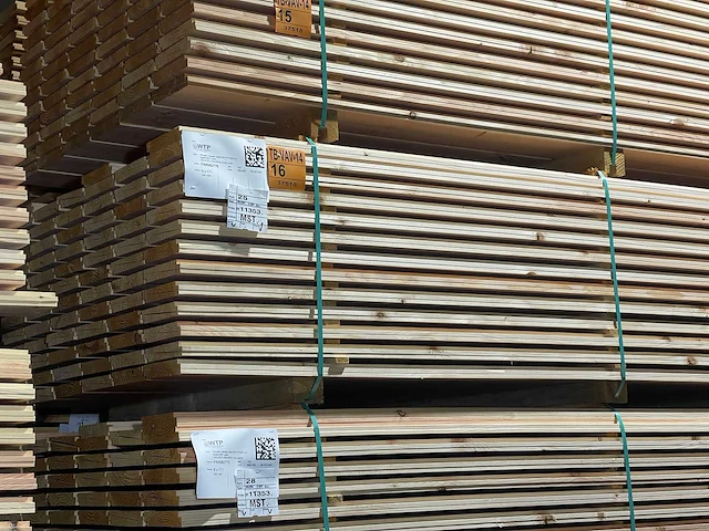 Douglas zweeds rabat 4000x190x21mm (150x) - afbeelding 4 van  4